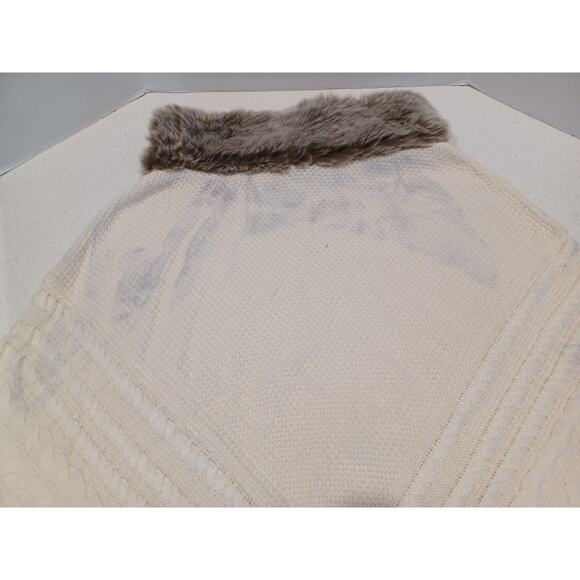 NEW TALBOTS Faux Fur Cable Knit Poncho Sweater Size L - Picture 6 of 8